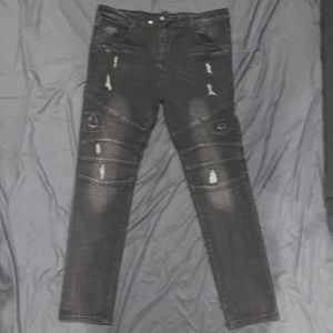 Mens Black Denim Jeans.Size 34